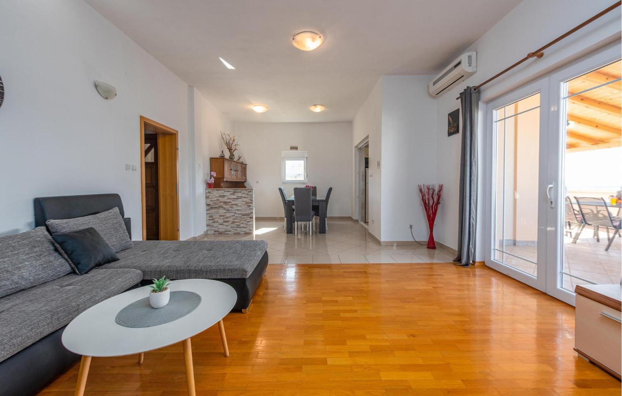Beautiful Apartment In Maslenica With Kitchen Exterior photo
