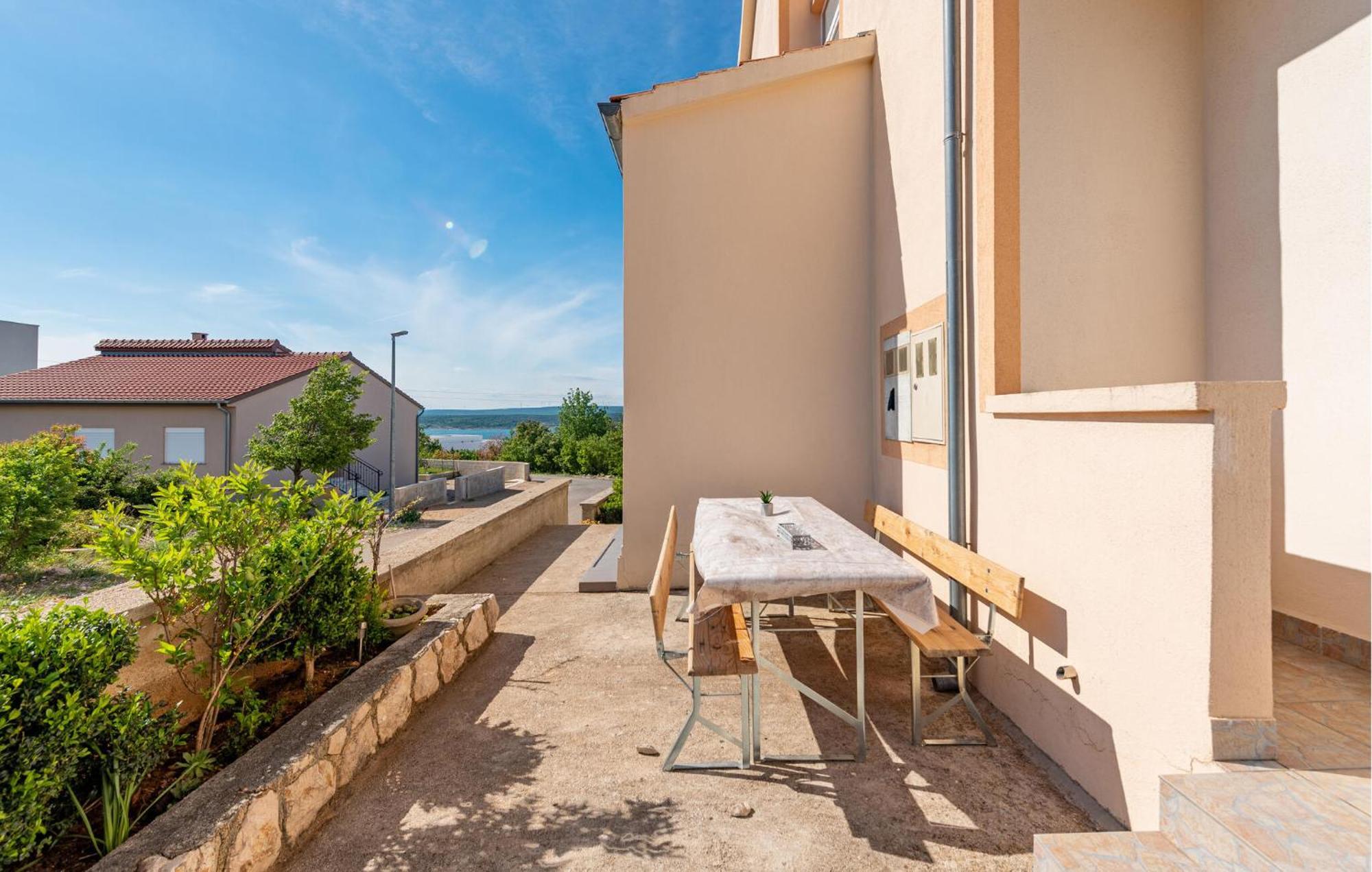Beautiful Apartment In Maslenica With Kitchen Exterior photo